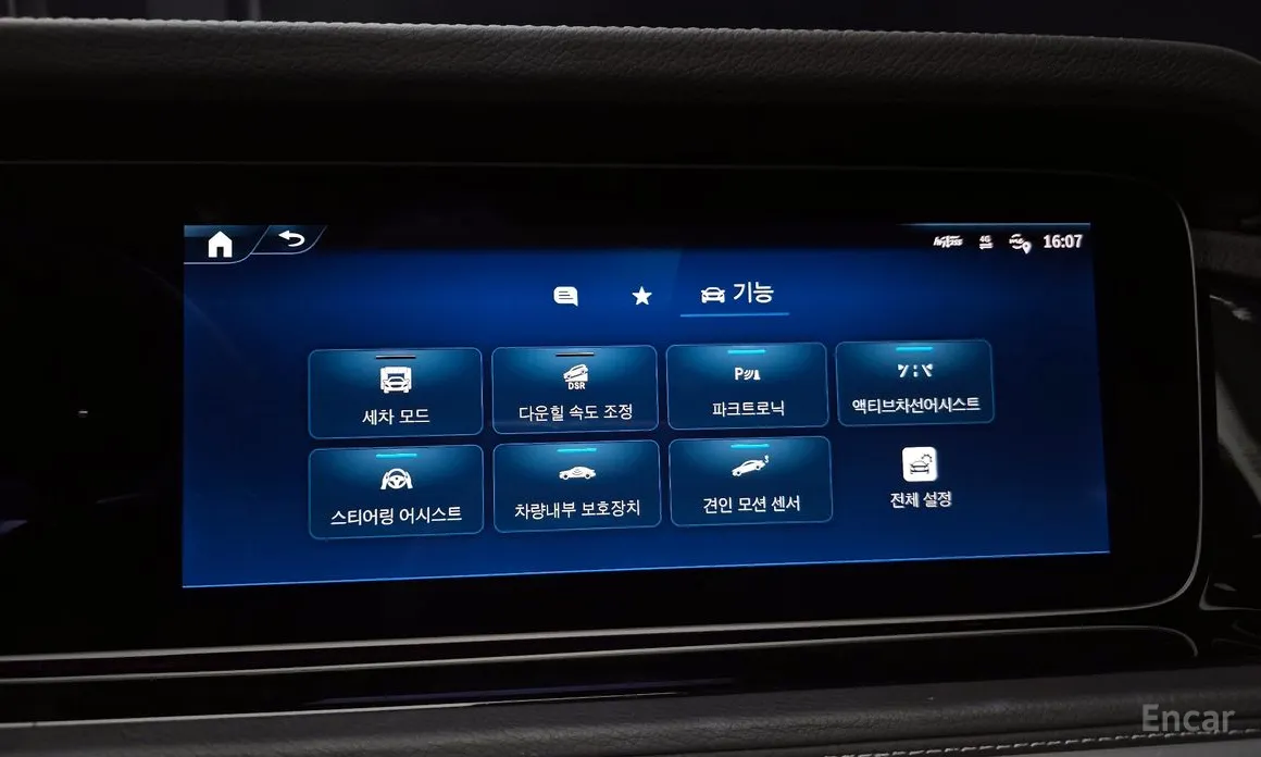 Фото 15 - Mercedes-Benz G-Class