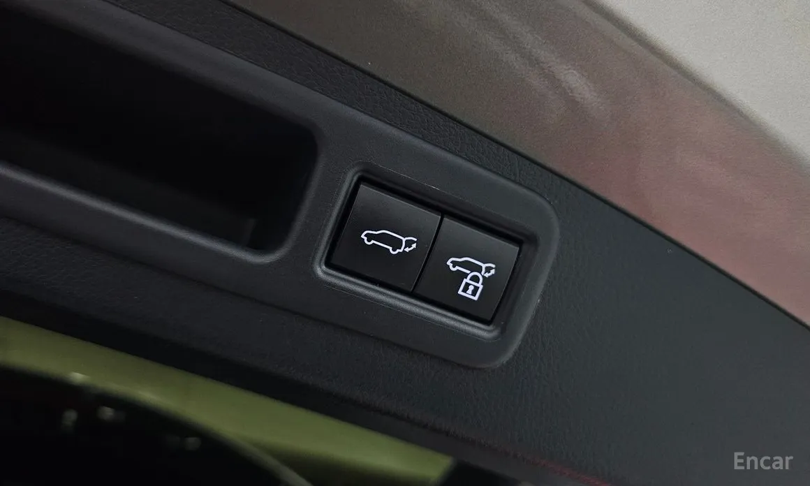 Фото 17 - Lexus RX