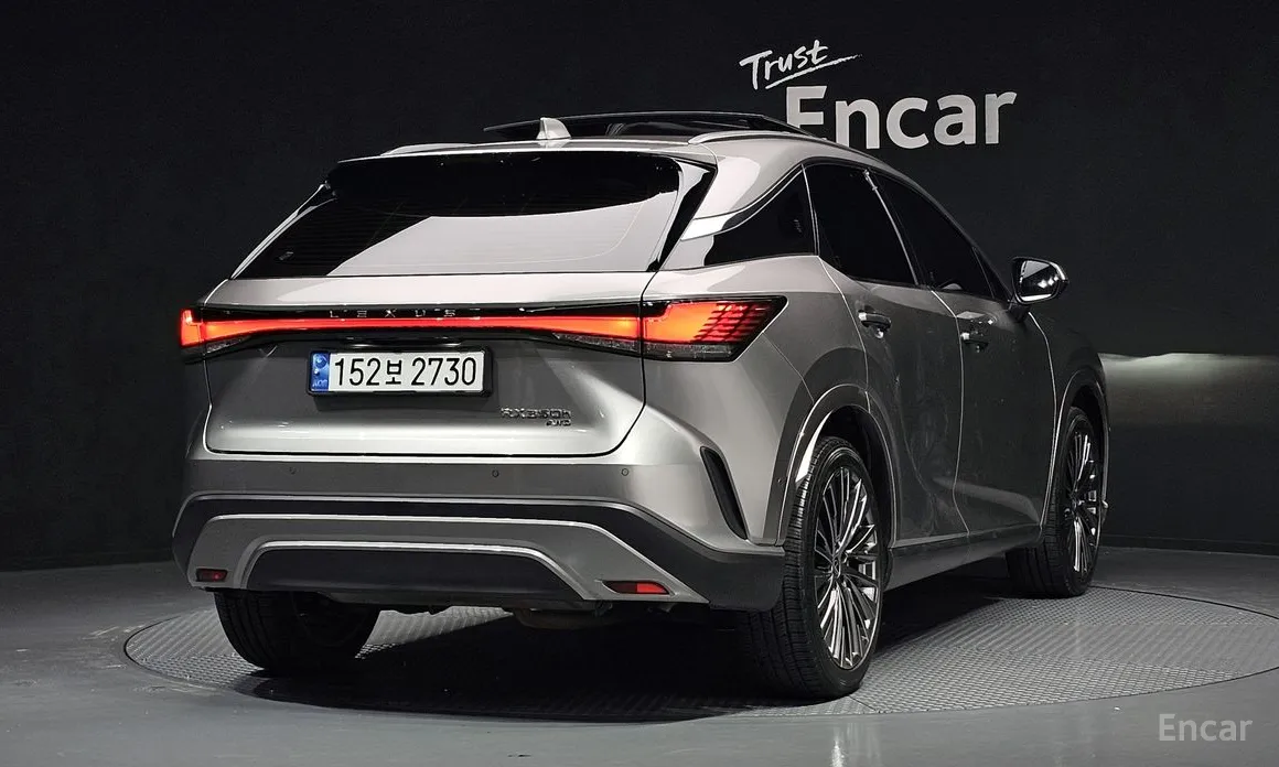 Фото 2 - Lexus RX