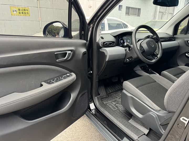 Фото 3 - Leapmotor T03