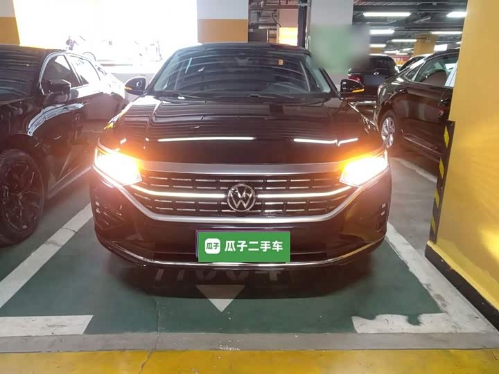 Фото 3 - Volkswagen Passat