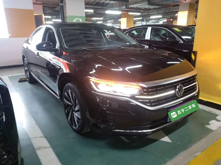 Фото 4 - Volkswagen Passat