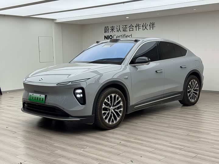 Фото 2 - Nio EC6