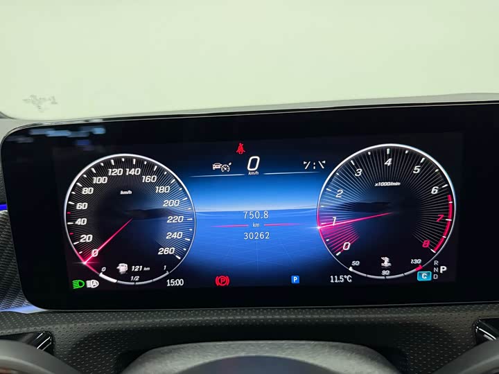 Фото 5 - Mercedes-Benz A-Class