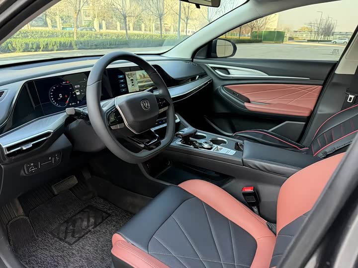 Фото 3 - Changan Eado Plus