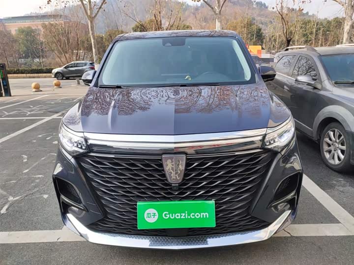 Фото 3 - Roewe iMax 8