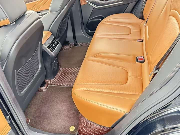 Фото 8 - Bestune T99