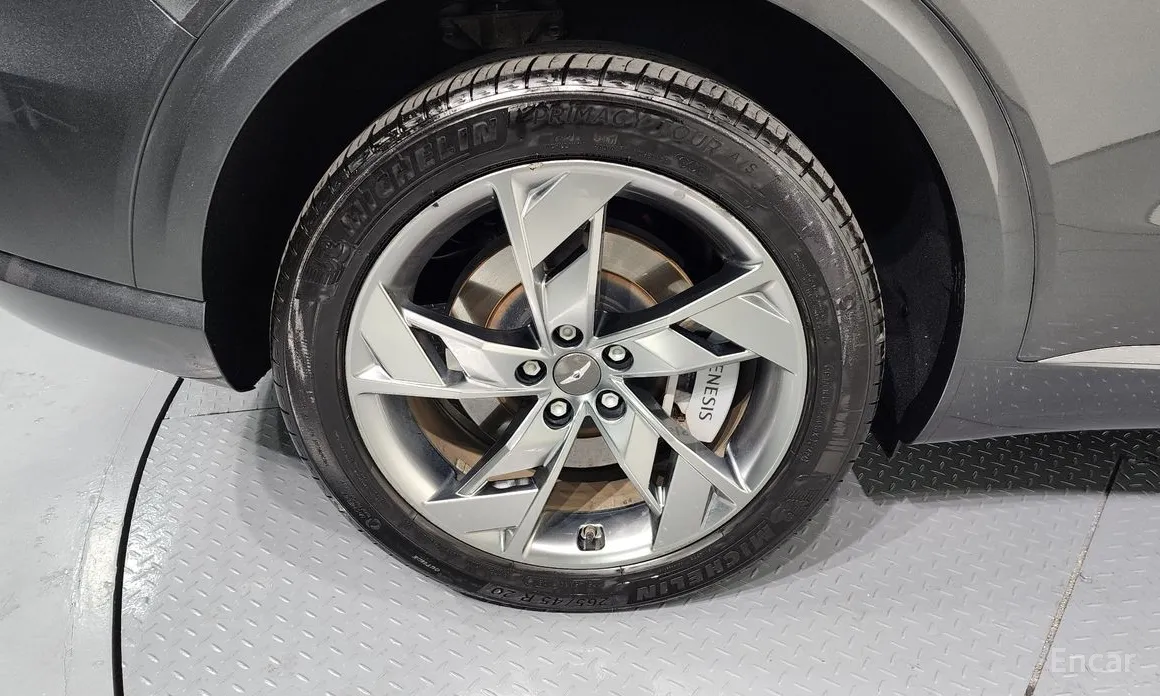 Фото 5 - Genesis GV70