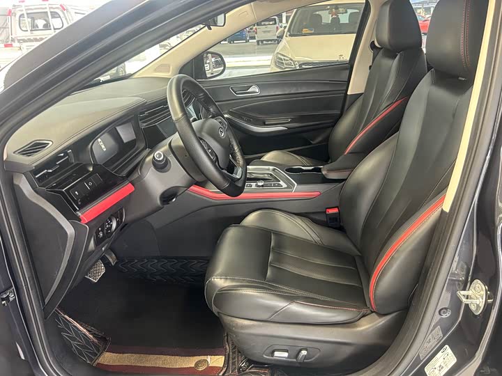 Фото 7 - Chery Omoda S5 (Arrizo 5 Plus)