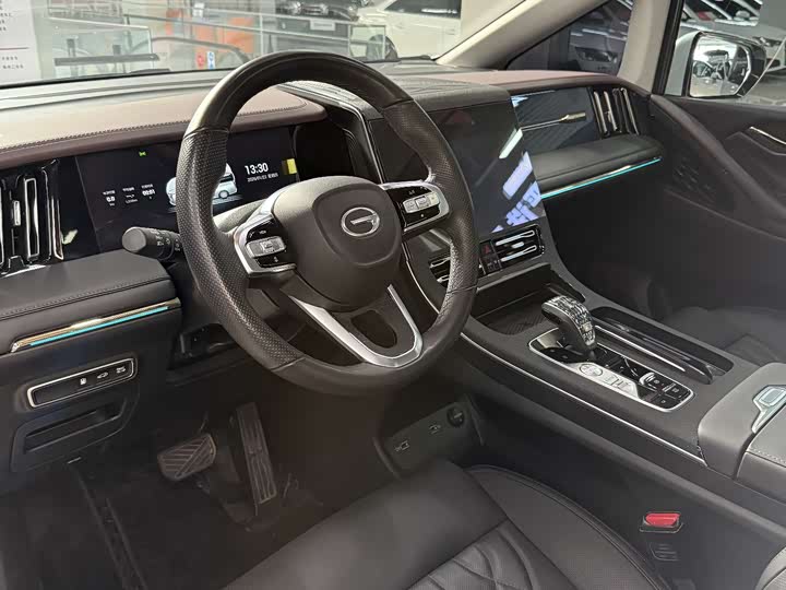 Фото 4 - GAC Trumpchi M8