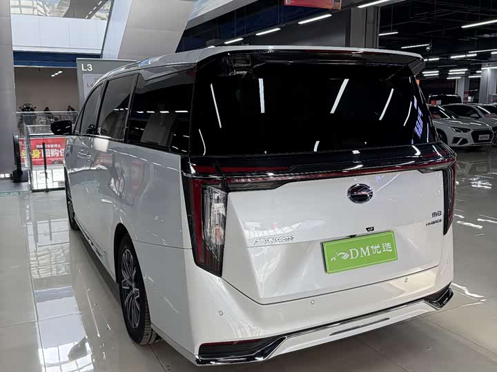 Фото 7 - GAC Trumpchi M8