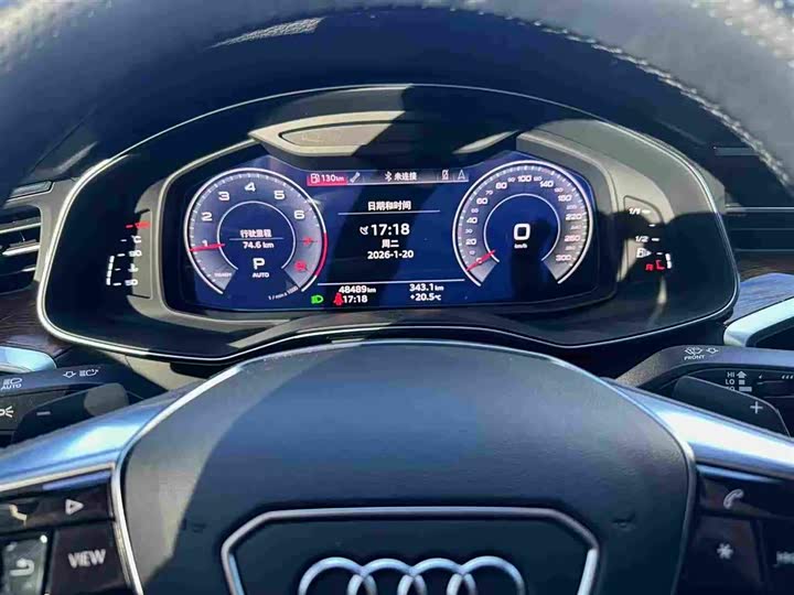 Фото 5 - Audi A6L