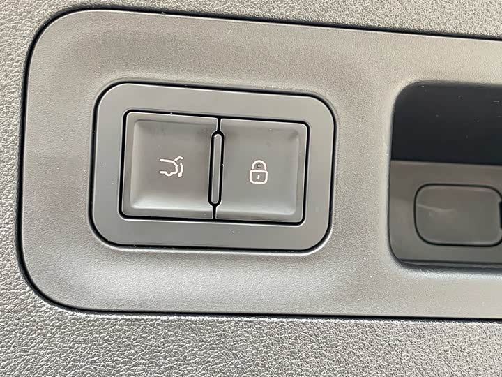 Фото 6 - BYD Song L DM-i Hybrid