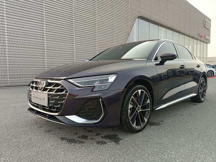 Фото 1 - Audi A3