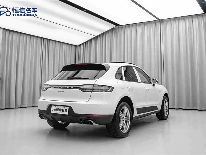 Фото 5 - Porsche Macan