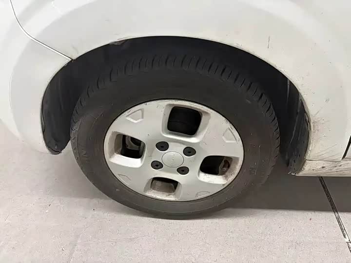 Фото 4 - Roewe Clever