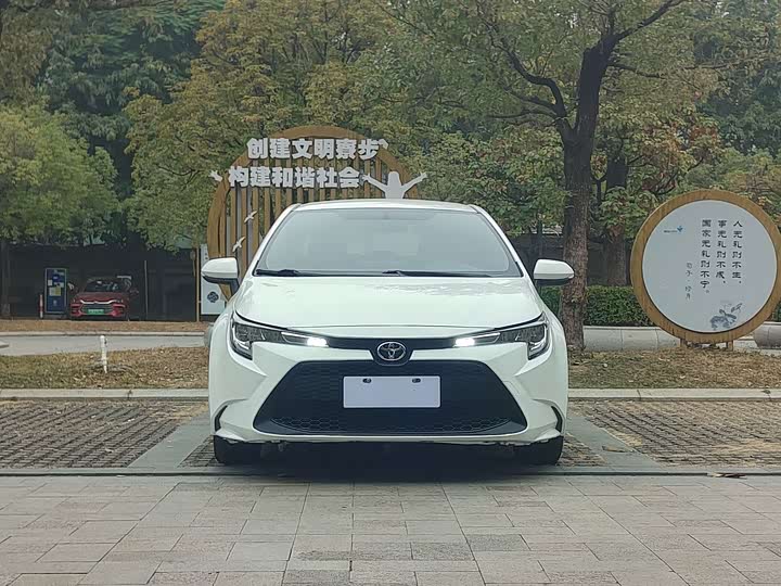 Фото 2 - Toyota Levin