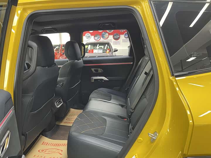 Фото 6 - Changan Deepal G318