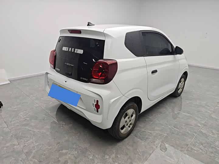 Фото 4 - Roewe Clever