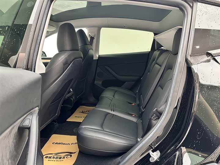 Фото 9 - Tesla Model Y