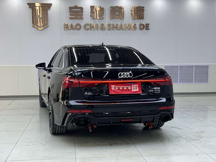 Фото 5 - Audi A6L