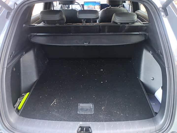 Фото 4 - BYD Song L DM-i Hybrid