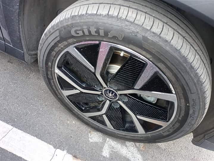 Фото 6 - BYD Song L DM-i Hybrid