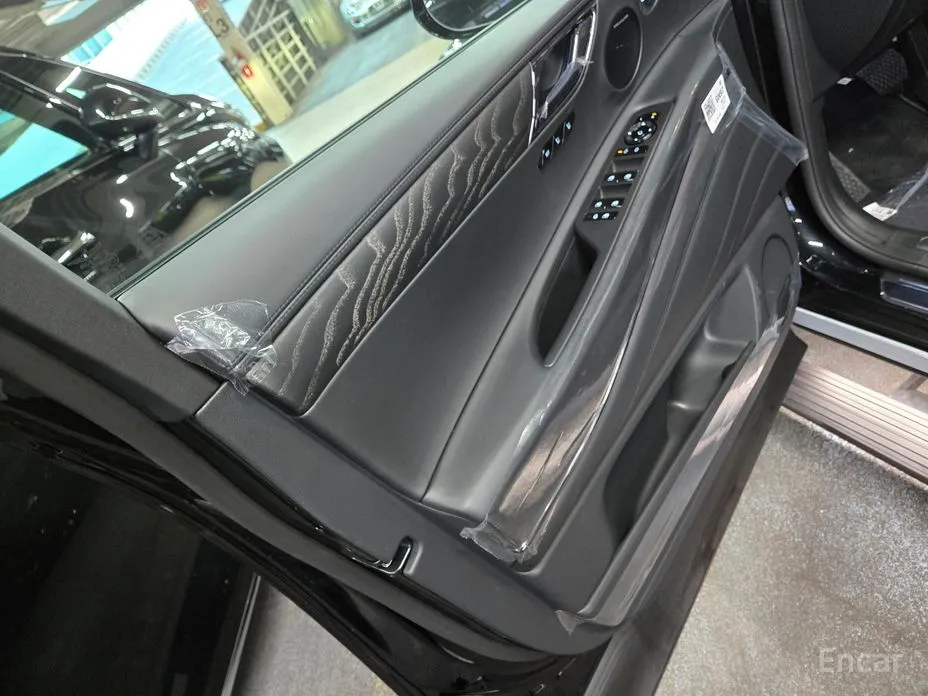 Фото 9 - Genesis GV80