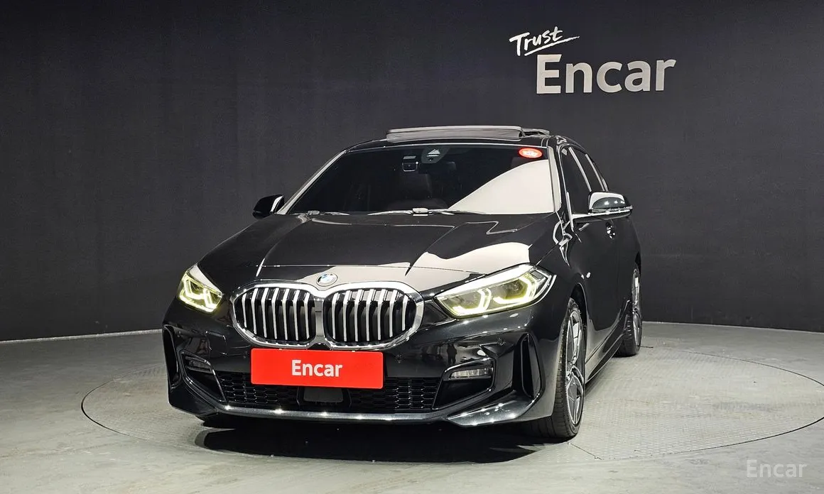 Фото 3 - BMW 1 Series