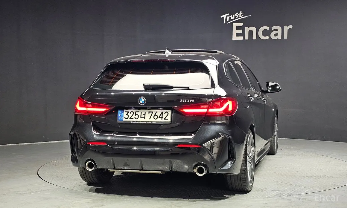 Фото 4 - BMW 1 Series