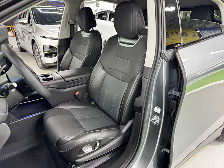 Фото 8 - XPeng G6