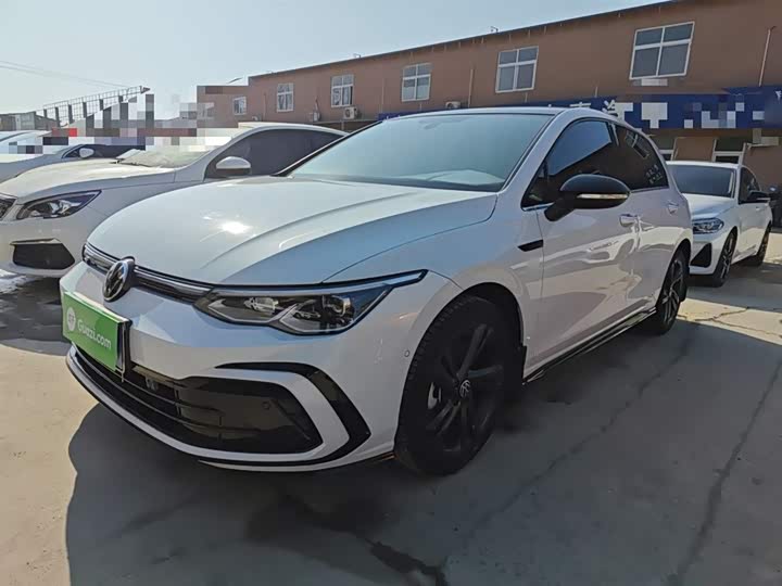 Фото 2 - Volkswagen Golf