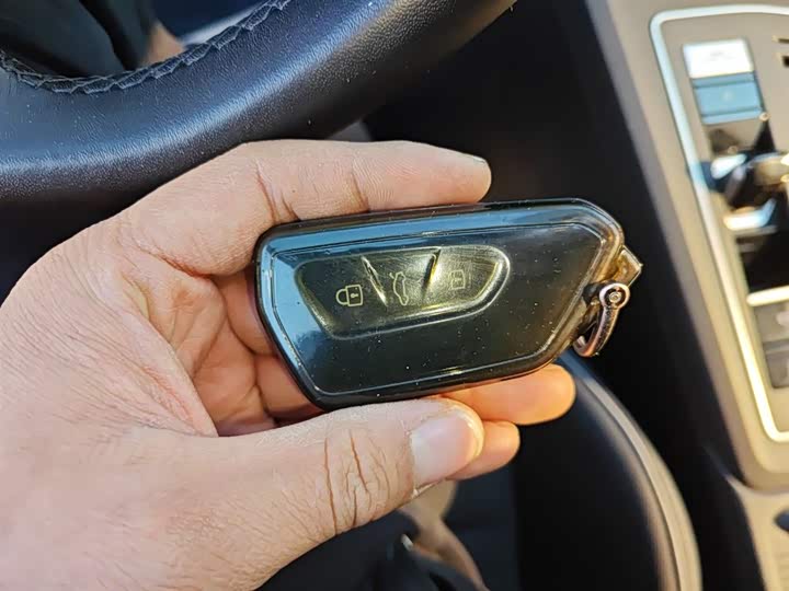 Фото 9 - Volkswagen Golf