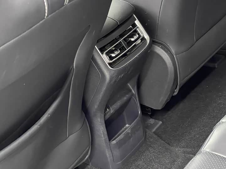 Фото 7 - Changan CS75 Plus