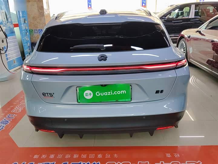 Фото 6 - Nio ET5T