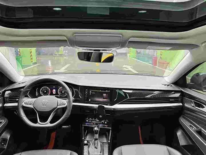 Фото 5 - Volkswagen Passat