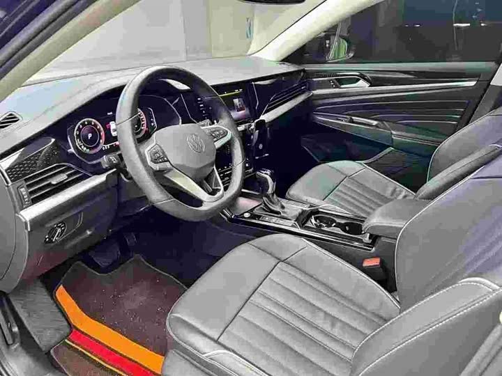 Фото 6 - Volkswagen Passat