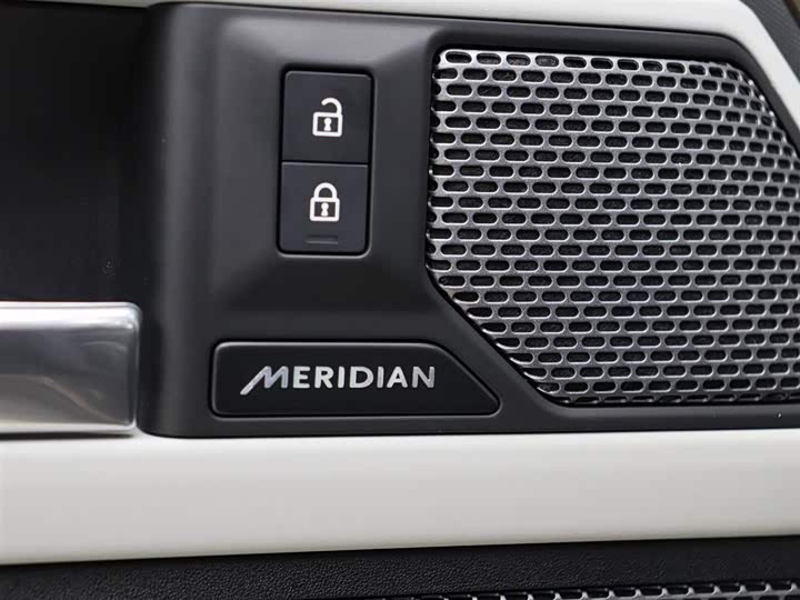 Фото 5 - Land Rover Defender