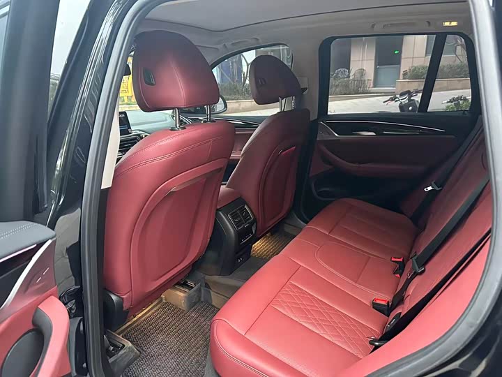 Фото 5 - BMW iX3