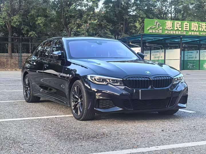 Фото 3 - BMW 3 Series