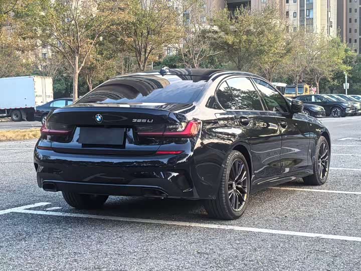 Фото 7 - BMW 3 Series