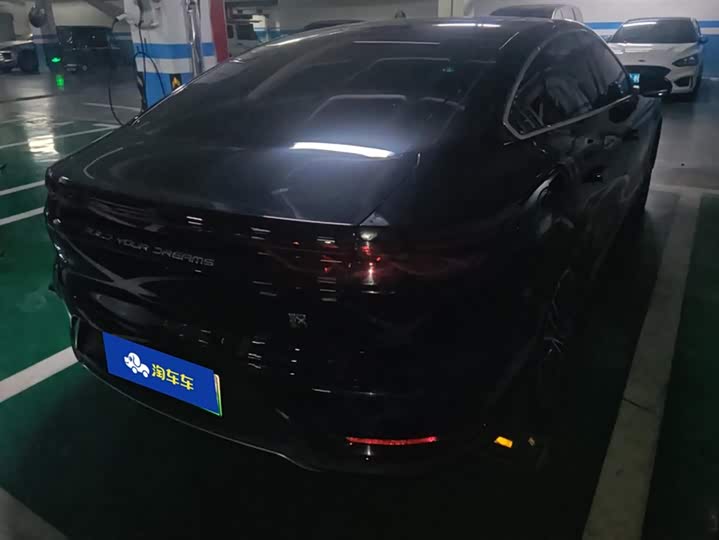 Фото 3 - BYD Han