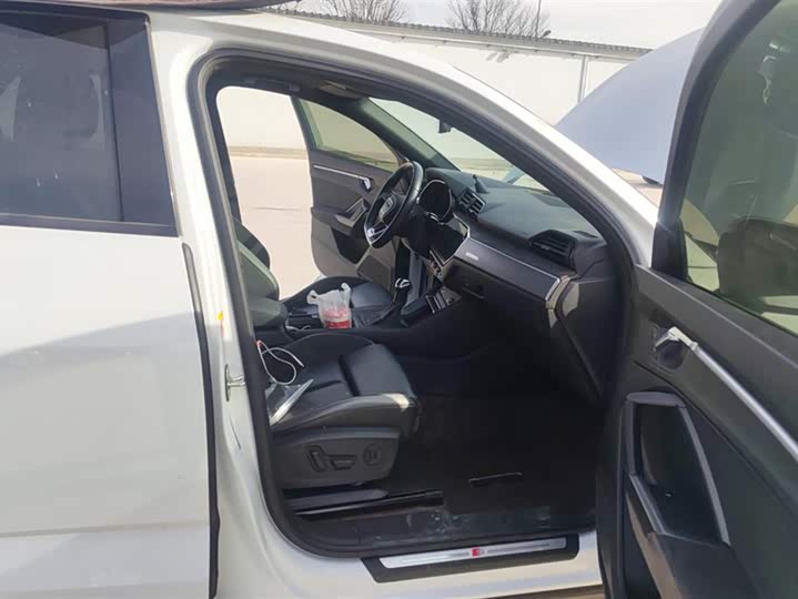 Фото 8 - Audi Q3 Sportback