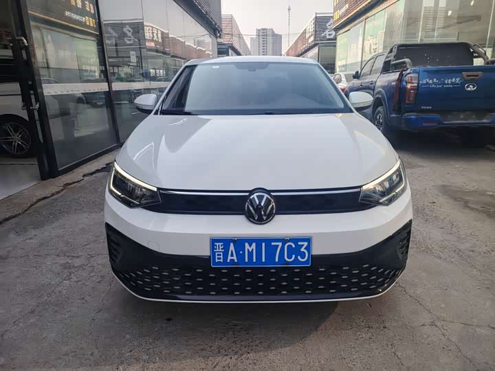 Фото 2 - Volkswagen Lavida