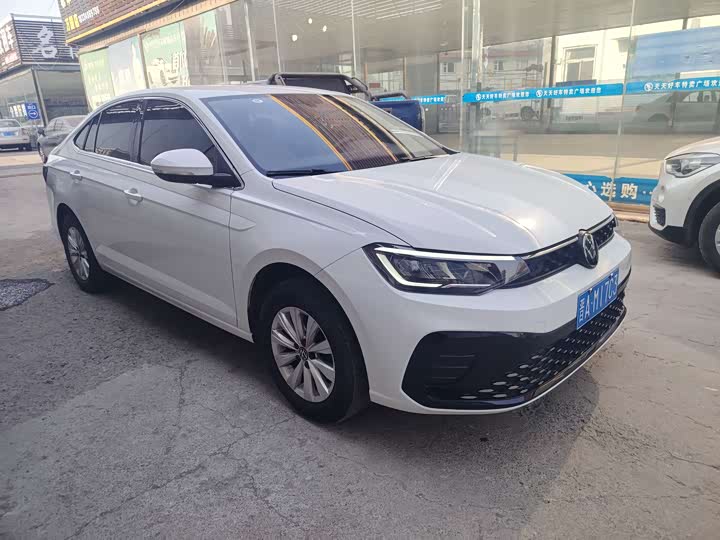 Фото 3 - Volkswagen Lavida