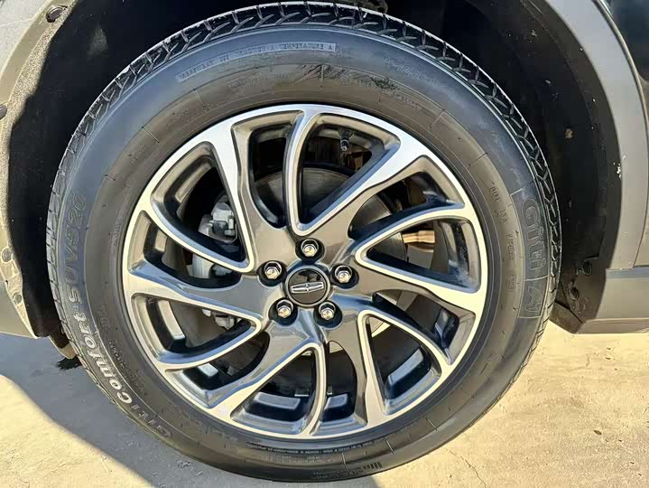 Фото 7 - Lincoln Corsair