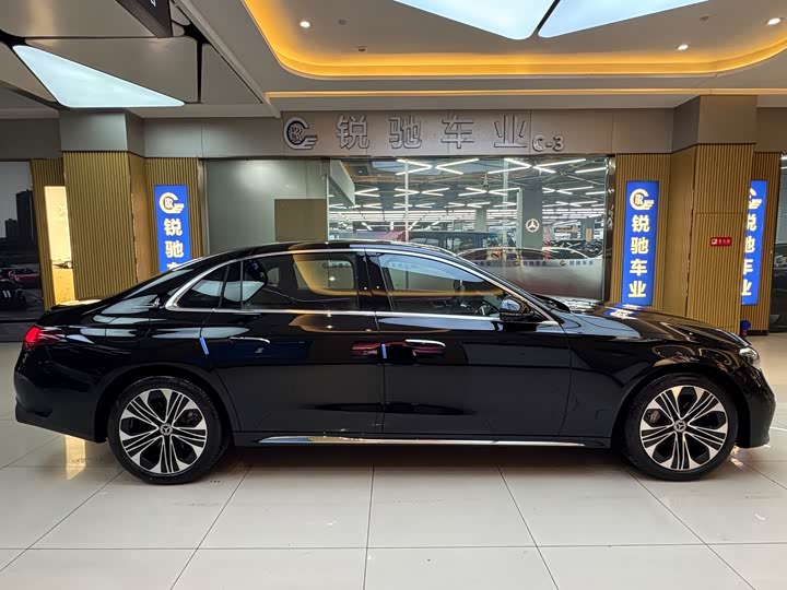 Фото 4 - Mercedes-Benz E-Class Hybrid