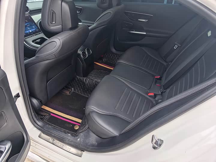 Фото 6 - Mercedes-Benz C-Class Hybrid