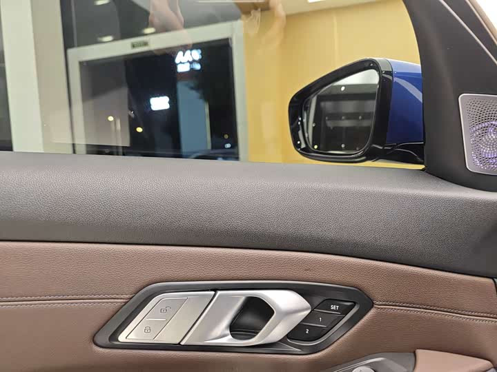 Фото 8 - BMW 3 Series