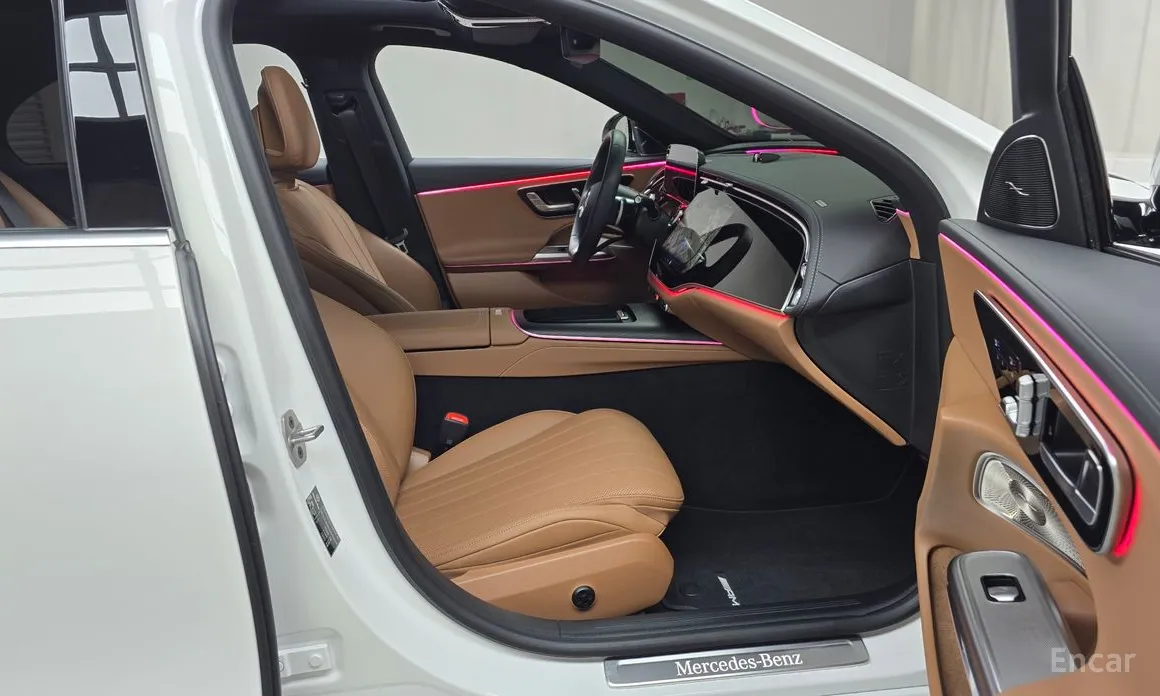 Фото 11 - Mercedes-Benz E-Class